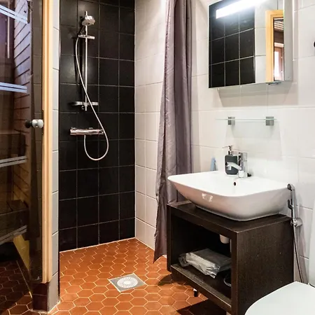 16 By Interhome